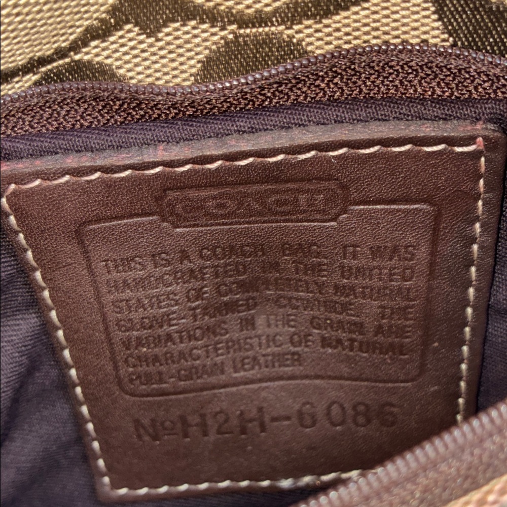 Vintage Coach Park Signature Canvas Wallet, AS IS - Picture 16 of 16